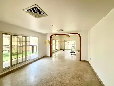 WELL KEPT READY 5-BR WITH POOL GARDEN