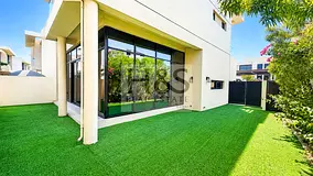 3 Bed Ensuite +Maids l Close Kitchen l Landscaped
