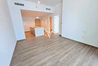 High Floor | White Goods | Smart Home | Spacious