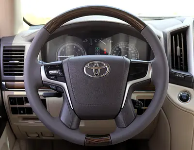 2020 Toyota LAND CRUISER — миниатюра 14