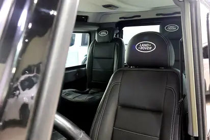 2010 LAND Rover DEFENDER — миниатюра 13