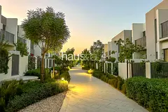 Excluisve | Greenery Backing | Vacant On Transfer