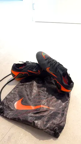 Nike Mercurial Vapor 16 Elite LV8