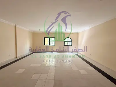 اضخم ثلاث غرف وصالة للايجار صالة واسعة بمدخلين غرفة خادمة ماستر أربع حمامات اطلالة مفتوحة دفعات مرنة بالقاسمية المحطة خلف الديوان الأميري