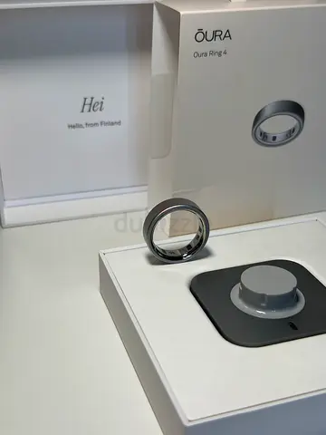 Oura Ring 4 (size 12) + Ring Sizing Kit
