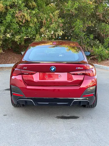 2025 BMW I4 缩略图 9