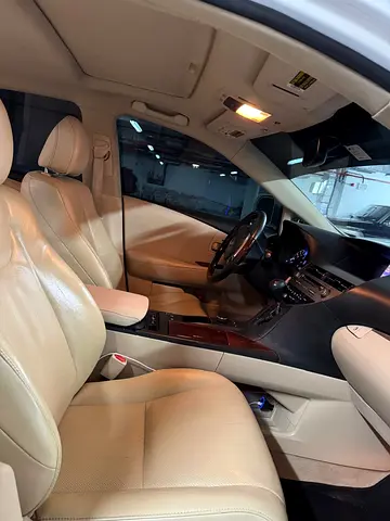 صورة 10 لـ 2015 Lexus RX-SERIES