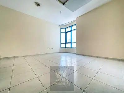 استوديو ممتاز للإيجار في منطقة القاسمية - الند، موقع حيوي قريب جداً من جميع الخدمات والمرافق الأساسية، تشطيب راقي وجاهز للسكن الفوري.