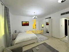 Luxury studio apartment, first occupancy, with a separate kitchen and open view. Fully furnished.