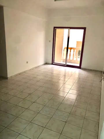 📍2-Bedroom Apartment for Annual Rent – End of Jamal Abdul Nasser Street 📍 Direct Access to Dubai Exit 🏡 2 Bedrooms + Living Room with Balcony