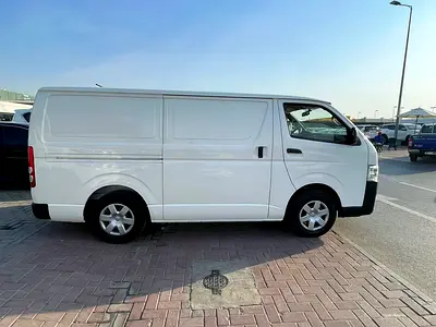 2020 Toyota HIACE 照片 5