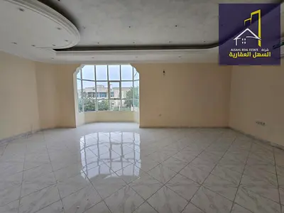 فيلا واسعة للايجار من 5 غرف نوم