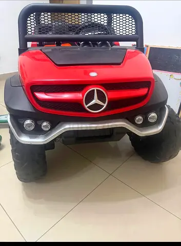 Kids Red Mercedes Ride-On Electric Car (4x4 Style) - Good Condition