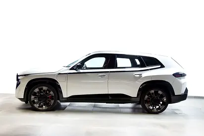 صورة 3 لـ 2025 BMW XM