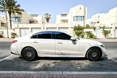 صورة مصغرة 4 لـ 2024 Mercedes-BENZ C-CLASS