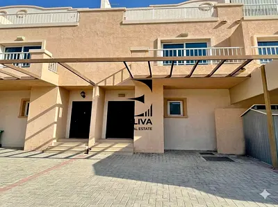 Single Row | Upgraded Unit | Furnished | Close to the Entrance
