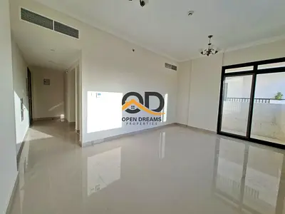 ( OUT SAID COMMUNITY) BARAND NEW FAMILY BUILDING 1BHK 2 WASHROOM WITH BULCONEY RENT ONLY 40K CANTARAL AC PARIM LOCATION AL ZAHIA AREA