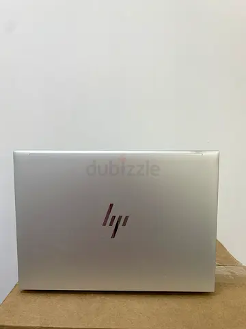 HP Elitebook 830 G9