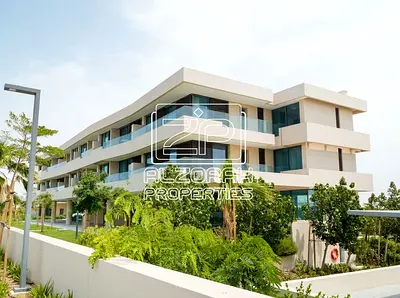 Corner Unit | Private Garden with Dip Pool