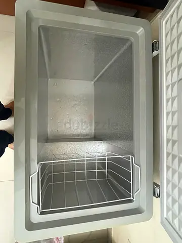 Super General Chest Freezer Net capacity:300 liters