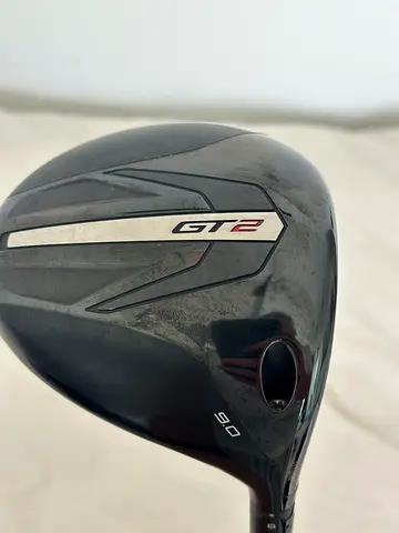 Titliest GT2 9degree driver with upgraded shaft.