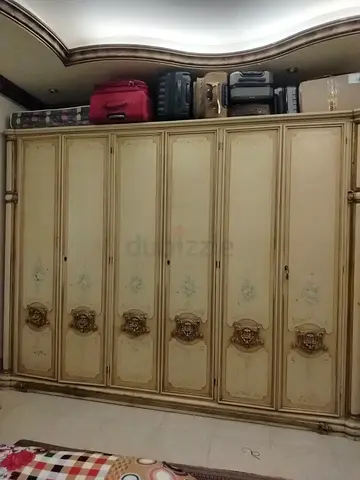 I have furniture kitchen item Jim item home item lot off thing all good price what's me