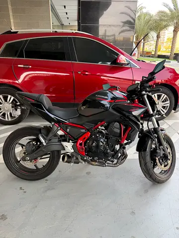 Kawasaki Z650 2025