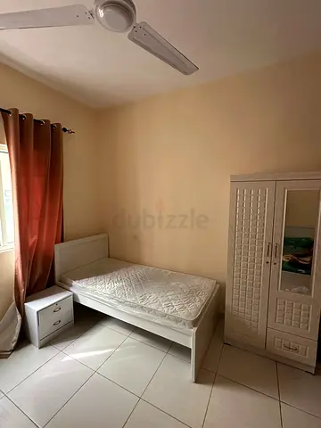 Executive male bedspace!! Indians only