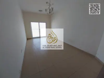 غرفتين وصالة للإيجار في الجرف 2 | تكييف وباركينج مجاني | بجوار سيتي سنتر عجمان | 38,000 درهم