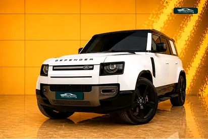Land Rover Defender 110 2025 GCC specs for 5,046.00 AED monthly