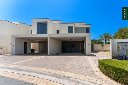 Landscaped Garden | Community View | Vacant Soon