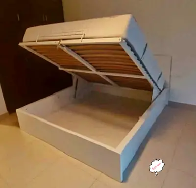 IKEA Malam Ottoman king size size 180×200cm bed with inside full storage and IKEA mattress is availa