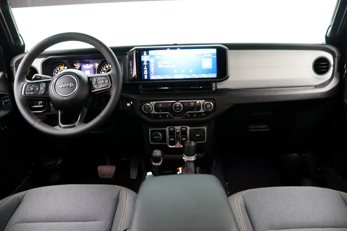 Jeep Wrangler 2025