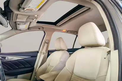 2019 Infiniti Q50 — фото 10