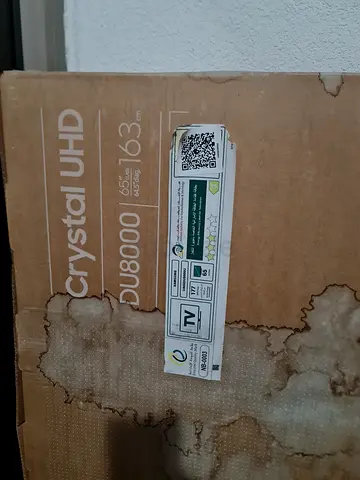 Samsung Crystal UHD TV 65-inch box (used, water-stained packaging) - 65RU8000