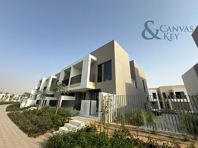 BRAND NEW | MULTIPLE OPTION | PRIME LOCATION