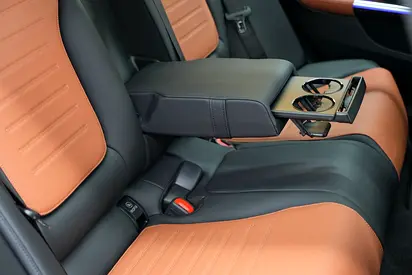 Mercedes-Benz C-Class C200, миниатюра 18