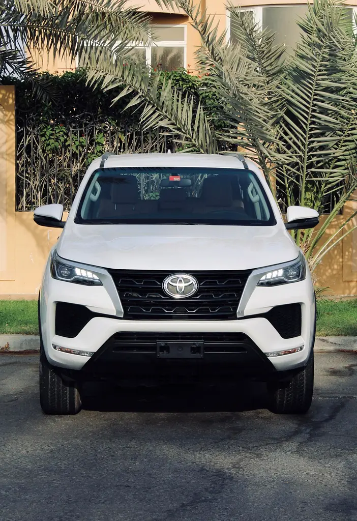 Toyota Fortuner 2024