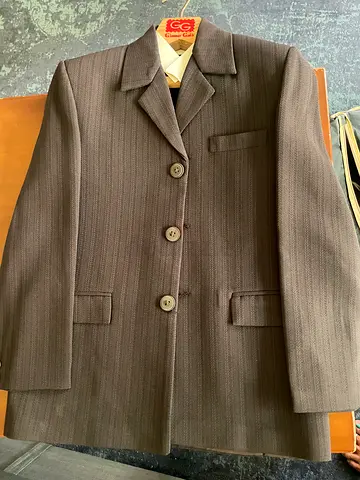 Children suits new , size 6