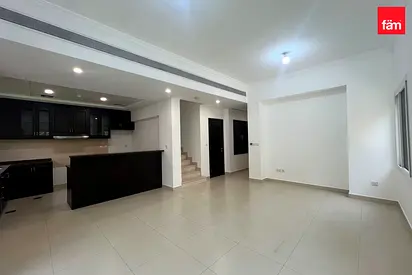 Back to Back | Spacious Living area | Maids Room