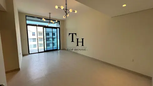 Vaastu Unit| 3 Bed+ maid | Ready to move in