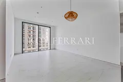 Vacant 1BR Apt | Creek Views | Move In Ready