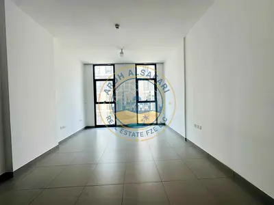 Limited offer Big Size studio kitchen appliances just 34k