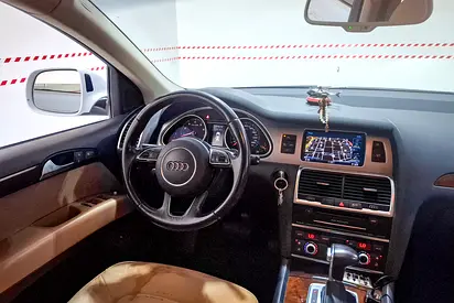 صورة مصغرة 10 لـ 2015 AUDI Q7
