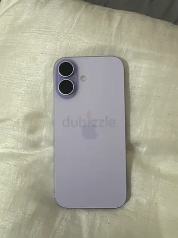 iPhone 17 brand new ..only used 1 month (512 GB)