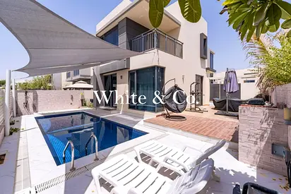 Private Pool | Upgraded | 2E Corner Unit