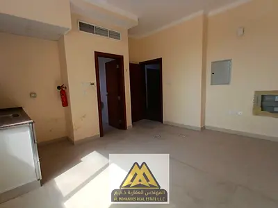 Practical studio apartment with excellent space and a strategic location, offering flexible payment options and competitive rental rates.