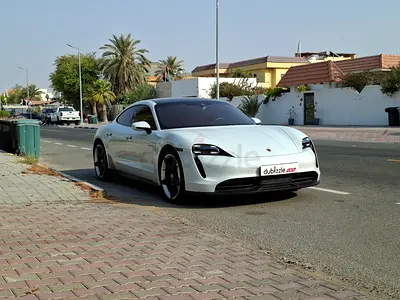 AED 4057/month | 2021 Porsche Taycan 4S | GCC Specs | Ref#504080