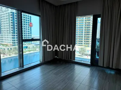 FULL LAKE VIEW | VACANT | METRO ACCESS
