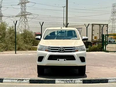TOYOTA HILUX 2.4L DESIEL 2026 BASIC OPTION A\T